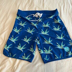 Of One Sea Mens Bird of Paradise Board Shorts Sz 32